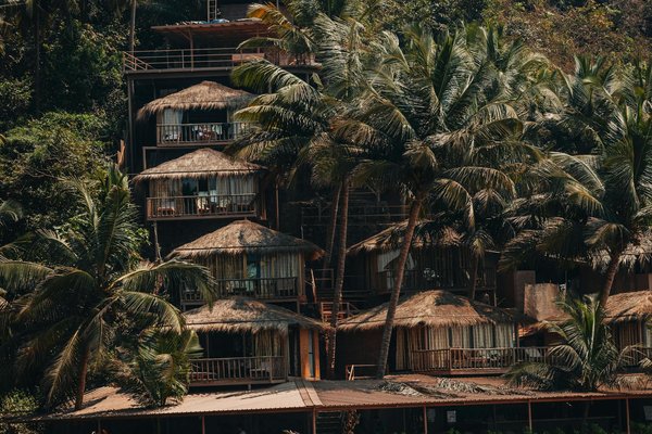 Discover unmissable festivals in edinburgh honoring the rich legacy of scottish poetry and its celebrated poets